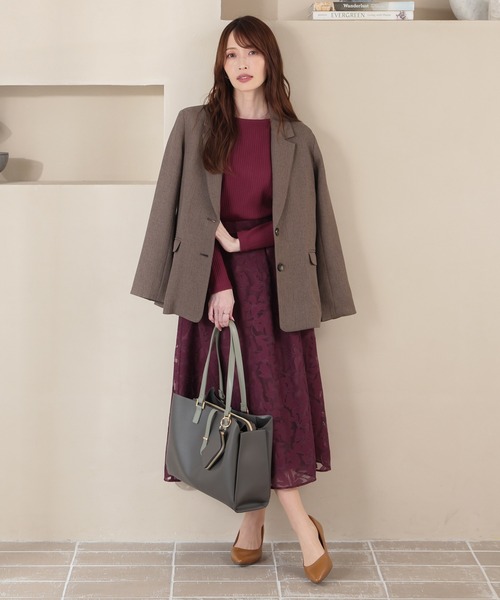 GLACIER lusso(グラシアルッソ)の「ボートネックトップス(Tシャツ/カットソー・レディース・ワインレッド/アイボリー/グリーン/ブラック/マスタード・L/M/LL)」の13枚目の写真