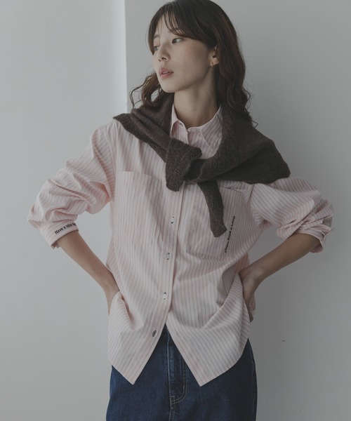 URBAN RESEARCH Sonny Label(アーバンリサーチサニーレーベル)の「エンブロイダリーアソートストライプシャツ(シャツ/ブラウス・レディース・その他1/その他2/ブルー・FREE)」の18枚目の写真
