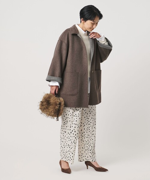 UNITED ARROWS(ユナイテッドアローズ)の「バイカラー リバー ステンカラー コート(ステンカラーコート・レディース・その他1/オフホワイト/ネイビー・36/38)」の10枚目の写真