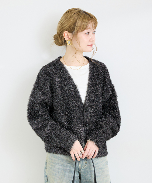 B.C STOCK（ベーセーストック）の「手洗い可 / ラメフェザーニット（カーディガン/ボレロ・レディース・ベージュ/ブラック・FREE）」の7枚目の写真