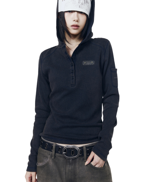 AAKAM(アーカム)の「Bleach Washed Hooded Long Sleeve (Navy)(パーカー・レディース・その他・1/2)」の1枚目の写真