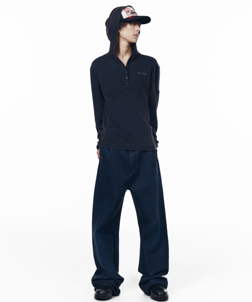 AAKAM(アーカム)の「Bleach Washed Hooded Long Sleeve (Navy)(パーカー・レディース・その他・1/2)」の7枚目の写真