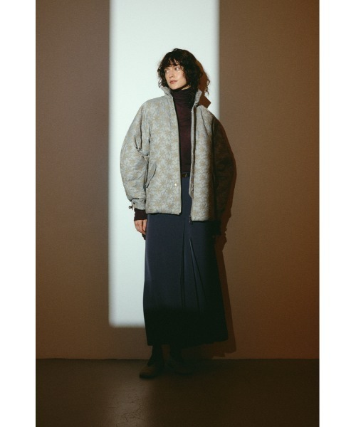 RIM.ARK(リムアーク)の「Punching embroidary BZ(パンチング エンブロイダリー ブルゾン)(ブルゾン・レディース・ベージュ/ブラック・36/38)」の18枚目の写真