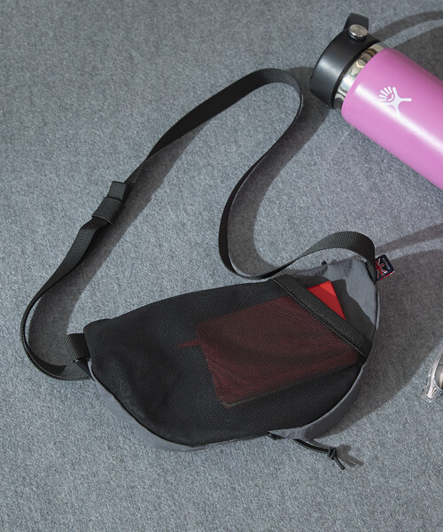 COBMASTER(コブマスター)の「Cobmaster/コブマスター 別注BLOOM WAIST BAG(ボディバッグ/ウエストポーチ・レディース・グレー/ブラック/ホワイト・ONE SIZE)」の13枚目の写真