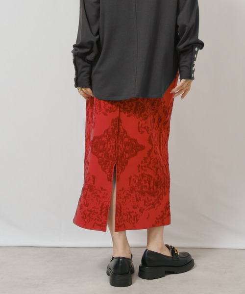palm RICHE（ポームリシュ）の「膨れジャガードSK（スカート・レディース・レッド/チャコールグレー/アイボリー・M）」の17枚目の写真