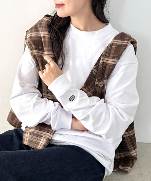 DISCUS ATHLETIC(ディスカス アスレチック)の「DISCUS ATHLETIC(ディスカス アスレチック)/クルーネック ロンT カットソー USAコットン(Tシャツ/カットソー・レディース・ホワイト/ブラック/ダークグリーン/グレイッシュベージュ/ネイビー・XL/M/L)」の1枚目の写真