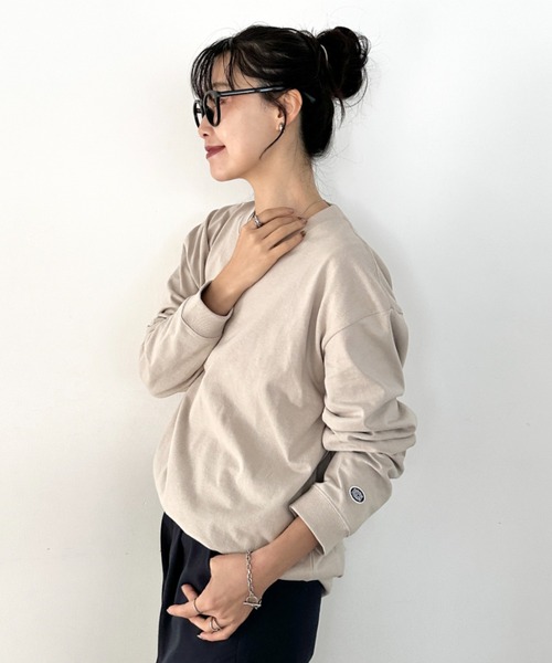 DISCUS ATHLETIC(ディスカス アスレチック)の「DISCUS ATHLETIC(ディスカス アスレチック)/クルーネック ロンT カットソー USAコットン(Tシャツ/カットソー・レディース・ホワイト/ブラック/ダークグリーン/グレイッシュベージュ/ネイビー・XL/M/L)」の3枚目の写真