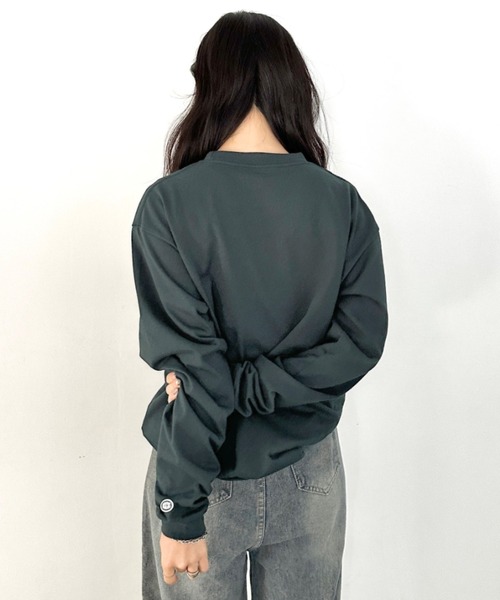 DISCUS ATHLETIC(ディスカス アスレチック)の「DISCUS ATHLETIC(ディスカス アスレチック)/クルーネック ロンT カットソー USAコットン(Tシャツ/カットソー・レディース・ホワイト/ブラック/ダークグリーン/グレイッシュベージュ/ネイビー・XL/M/L)」の17枚目の写真