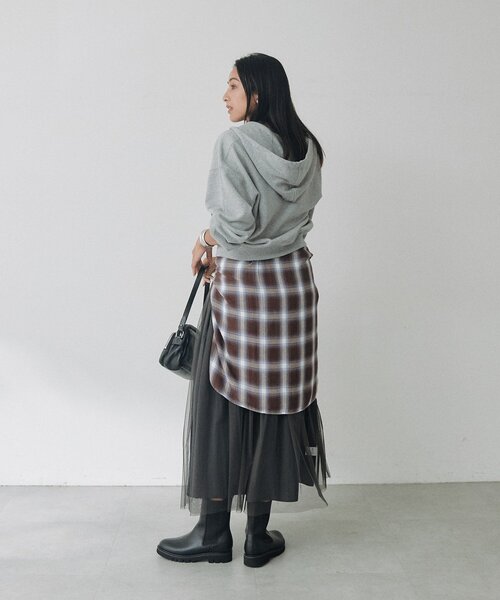 RIVE DROITE(リヴドロワ)の「【セットアップ対応可】カーブスリーブZIPフーディ(秋服/冬服)(パーカー・レディース・グレー/ホワイト系その他・FREE)」の15枚目の写真