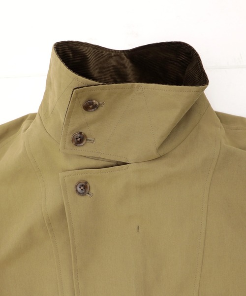 IRENISA(イレニサ)の「【irenisa/イレニサ】別注STAND COLLAR ZIP BLOUSON(ブルゾン・メンズ・ベージュ/ダークグレー・3/2)」の14枚目の写真