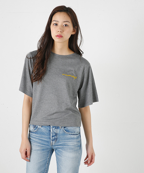 MOUSSY（マウジー）の「MS.WONDERFUL TEE（Tシャツ/カットソー・レディース・トップグレー/ホワイト/ベージュ・FREE）」の3枚目の写真