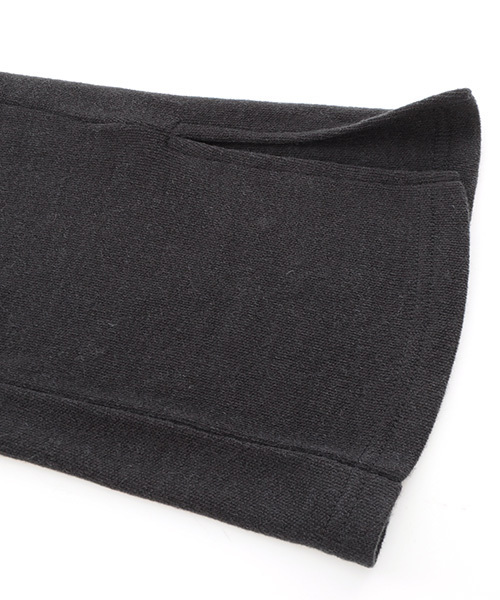 Luz Llena (philter)（ラズレナ　フィルター）の「[made in Japan][ウール混]スリットスリーブ・ニットソートップス（Tシャツ/カットソー・レディース・ブラック/カーキ/レンガ・MEDIUM）」の12枚目の写真