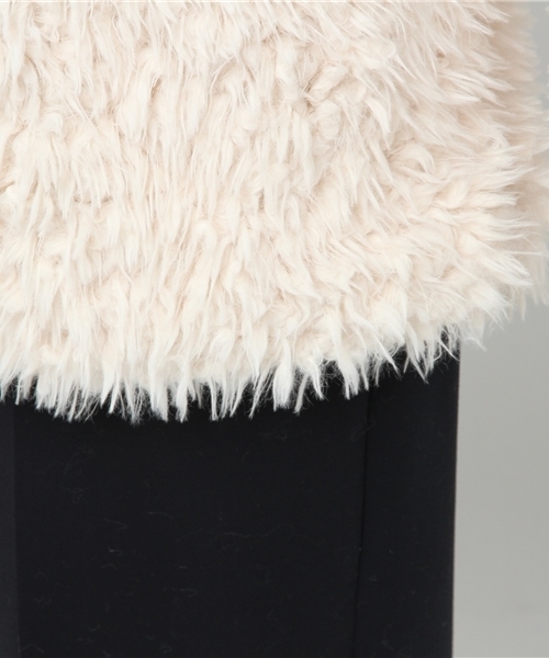 VENCEEXCHANGE（ヴァンスエクスチェンジ）の「ボリュームファーカーディガン               （カーディガン/ボレロ・レディース・ホワイト/ブラック・MEDIUM）」の8枚目の写真