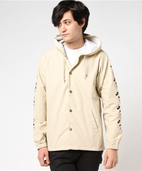 SURF/BRAND（サーフブランド）の「SURF/BRAND サーフブランド Disney（ディズニー）MICKEY ON SLEEVES COARCHES （ナイロンジャケット・メンズ・ブラック/ベージュ・S/L/M）」の9枚目の写真