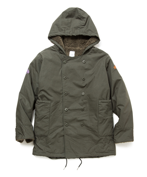 rehacer(レアセル)の「rehacer : Boa Trench Coat(ミリタリージャケット・メンズ・キャメル/ブラック/カーキ・SMALL/LARGE/MEDIUM)」の4枚目の写真