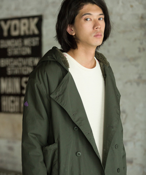 rehacer(レアセル)の「rehacer : Boa Trench Coat(ミリタリージャケット・メンズ・キャメル/ブラック/カーキ・SMALL/LARGE/MEDIUM)」の5枚目の写真