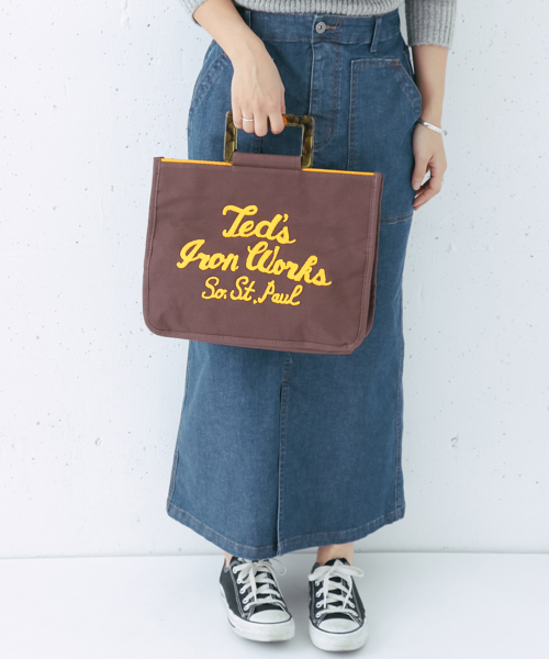 UR SELECT(ユーアールセレクト)の「ユニフォーム刺繍トート(ハンドバッグ・レディース・ホワイト/ブラウン/レッド/グリーン・FREE)」の3枚目の写真