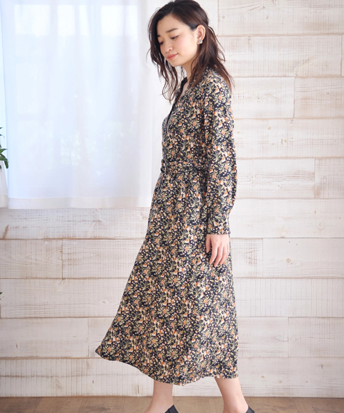 Green Parks グリーンパークス の 花柄スキッパーワンピース ワンピース Wear