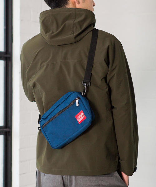 Manhattan Portage（マンハッタンポーテージ）の「【WEB限定】[マンハッタンポーテージ] SC★★Manhattan Portage JOGGER  ショルダーバッグ（ショルダーバッグ・メンズ・ブラック/ネイビー/その他・FREE）」の2枚目の写真