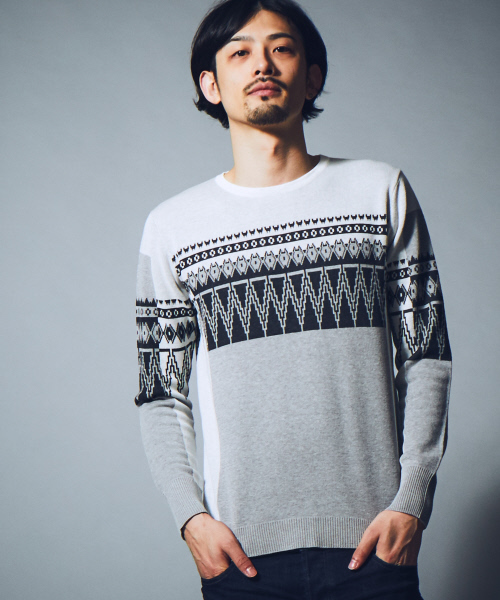 5351 POUR LES HOMMES(ゴーサンゴーイチプールオム)の「トライバルジャガードプルオーバー(ニット/セーター・メンズ・ライトグレー/レッド/ブラック・44/46/48)」の4枚目の写真