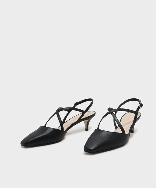 CHARLES & KEITH(チャールズ & キース)の「クリスクロススリングバックヒール / CRISS CROSS SLING BACK HEELS(パンプス・レディース・ブラック/レッド/アイボリー・22.5cm/23.5cm/23cm/24.5cm/25cm)」の5枚目の写真
