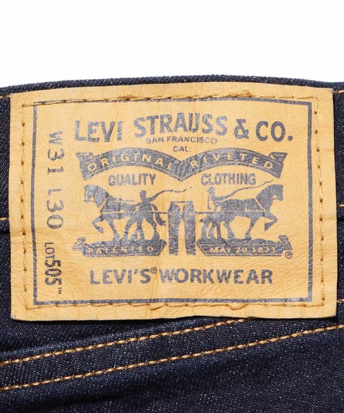 Levi's（リーバイス）の「WORKWEAR 505(TM) レギュラーストレート INDIGO RINSE（デニムパンツ・メンズ・ダークインディゴブルー・32inch/30inch/28inch/31inch/29inch/W33 L32/W34 L32/W36 L32）」の3枚目の写真