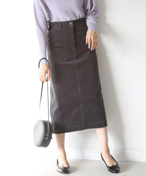 coen(コーエン)の「【『MORE』2月号掲載】コーデュロイストレッチタイトロングスカート(スカート・レディース・ダークグレー/ネイビー/ダークブラウン・SMALL/LARGE/MEDIUM)」の2枚目の写真