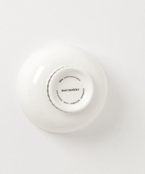 marimekko(マリメッコ)の「RASYMATTO / OIVA BOWL 3DL(食器・レディース・ブラック・FREE)」の3枚目の写真