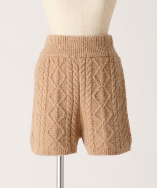one after another NICE CLAUP（ワンアフターアナザーナイスクラップ）の「ケーブルニットショートパンツ（その他パンツ・レディース・アイボリー/ベージュ/ピンク・FREE）」の4枚目の写真