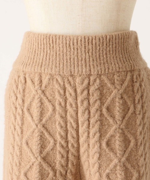 one after another NICE CLAUP（ワンアフターアナザーナイスクラップ）の「ケーブルニットショートパンツ（その他パンツ・レディース・アイボリー/ベージュ/ピンク・FREE）」の5枚目の写真