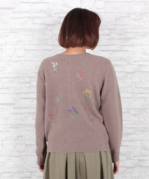 sabstreet my standard（サブストリートマイスタンダード）の「フラワー刺繍2WAYニット（ニット/セーター・レディース・チャコールグレー/ブラウン/グレー・9号/15号/19号）」の4枚目の写真