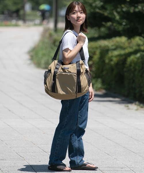 【セール】軽量パッカブルトラベルバッグ(30L)オンライン限定(ボストンバッグ)|KiU(キウ)