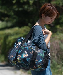 KiU（キウ）の「軽量パッカブルトラベルバッグ（30L）オンライン限定（ボストンバッグ）」