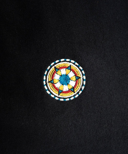 GARA(ガラ)の「GARA:GARA×blackmeans EMBROIDERLY T-SHIRT(Tシャツ/カットソー・メンズ・ホワイト/ブラック・MEDIUM/LARGE/X-LARGE/XX-LARGE)」の7枚目の写真