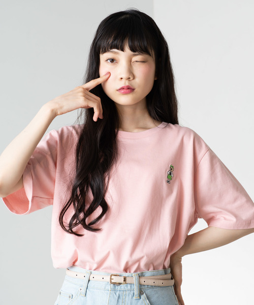 WEGO（ウィゴー）の「WEGO/ベアワンポイント刺繍Tシャツ（Tシャツ/カットソー・メンズ・ホワイト系その他/ブラウン/ホワイト/ライトピンク・MEDIUM/LARGE/SMALL）」の4枚目の写真