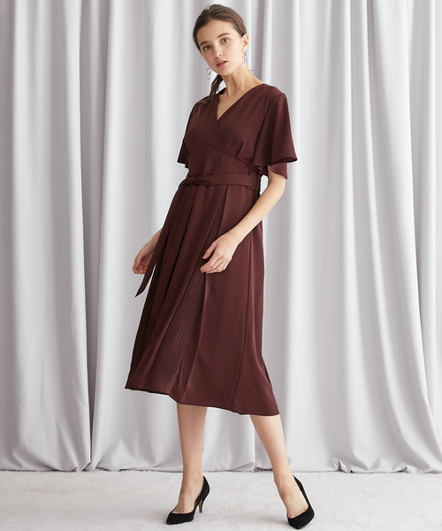 STUDIOUS(ステュディオス)の「【STUDIOUS】カシュクールプリーツコンビ2WAYワンピース(ワンピース・レディース・ブラック/ブラウン/ライトベージュ・FREE)」の17枚目の写真