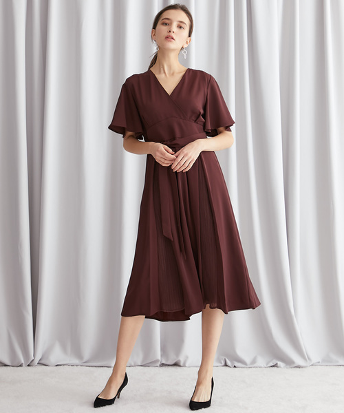 STUDIOUS(ステュディオス)の「【STUDIOUS】カシュクールプリーツコンビ2WAYワンピース(ワンピース・レディース・ブラック/ブラウン/ライトベージュ・FREE)」の16枚目の写真