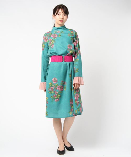 Mary Quant マリークヮント の ランダムフラワーロング ワンピース ワンピース Wear