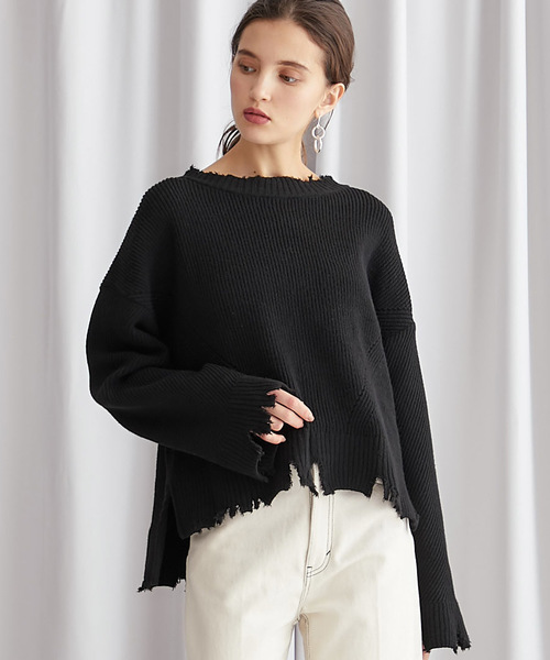 STUDIOUS（ステュディオス）の「【STUDIOUS】クラッシュダメージ ビッグシルエットニット（ニット/セーター・レディース・オフホワイト/パープル/ブラック/ベージュ・FREE）」の3枚目の写真