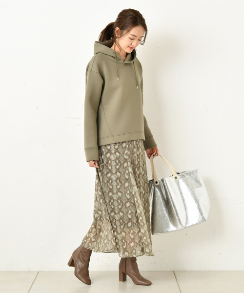 DouDou（ドゥドゥ）の「ダンボールパーカー（Tシャツ/カットソー・レディース・ベージュ/オフホワイト/グリーン・FREE）」の13枚目の写真