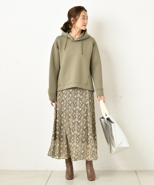 DouDou（ドゥドゥ）の「ダンボールパーカー（Tシャツ/カットソー・レディース・ベージュ/オフホワイト/グリーン・FREE）」の8枚目の写真