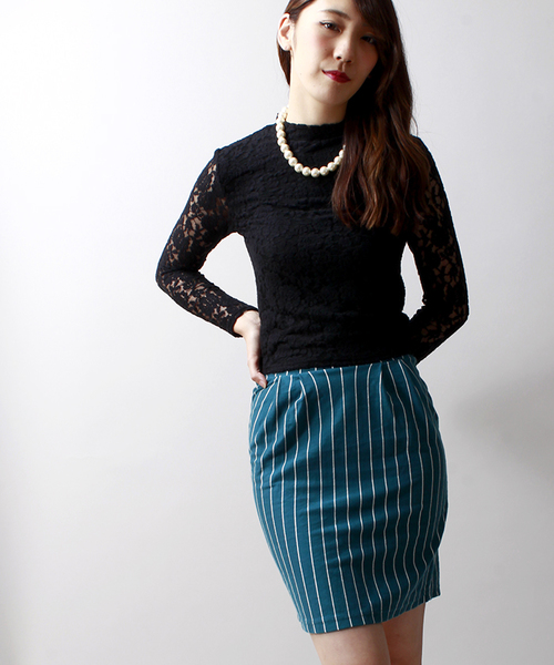 WEGO（ウィゴー）の「WEGO/カットタックペンシルスカート（スカート・レディース・ブラック/ダークグレー/グリーン系その他/ブルー系その他/ブラック系その他/レッド系その他・FREE）」の4枚目の写真