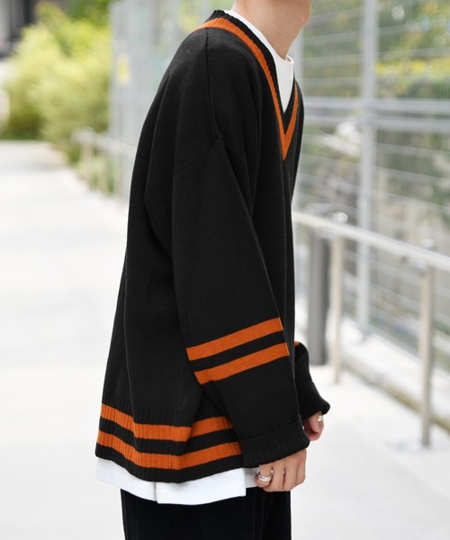 kutir（クティール）の「チルデンビッグニット（ニット/セーター・メンズ・カーキ/ダークブラウン/ベージュ/ブラック・LARGE/MEDIUM）」の17枚目の写真