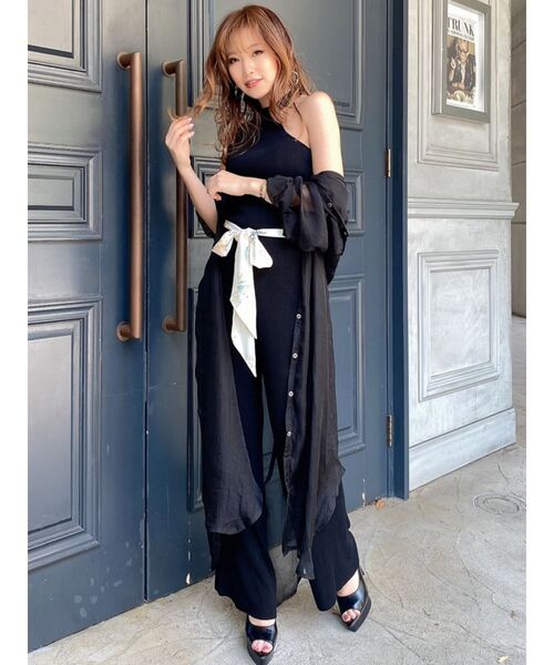 RESEXXY(リゼクシー)の「ノースリワンショルチョーカートップス(ニット/セーター・レディース・カーキ/ブルー/ホワイト/ブラック/モカ・FREE)」の13枚目の写真