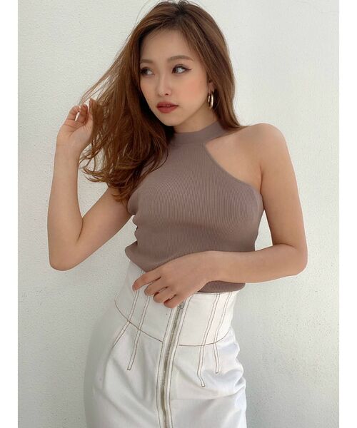 RESEXXY(リゼクシー)の「ノースリワンショルチョーカートップス(ニット/セーター・レディース・カーキ/ブルー/ホワイト/ブラック/モカ・FREE)」の20枚目の写真