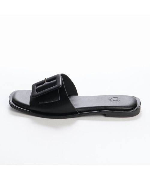 Fin（フィン）の「バックルフラットミュールサンダル（サンダル・レディース・ブラック/ベージュ/アイボリー・LL/S/M/L）」の7枚目の写真