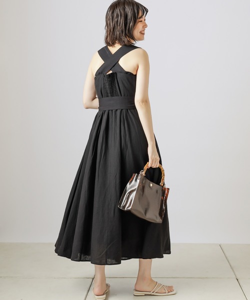 natural couture(ナチュラルクチュール)の「【WEB限定カラー有り】リネンバッククロスジャンバースカート(ジャンパースカート・レディース・ブラック/ベージュ/カーキ/オレンジ/ストライプ・FREE)」の13枚目の写真