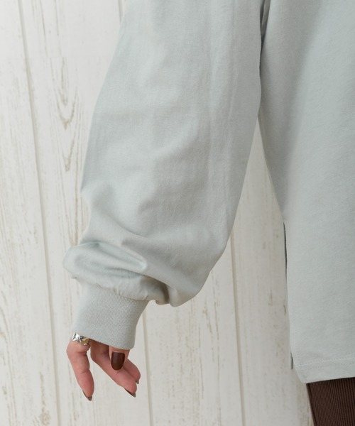 SpRay（スプレイ）の「ＢＡＣＫオーバル貼付けロングTシャツ（Tシャツ/カットソー・レディース・アイボリー/チャコールグレー/グレイッシュベージュ/グリーン/ブルー/ラベンダー・FREE）」の18枚目の写真