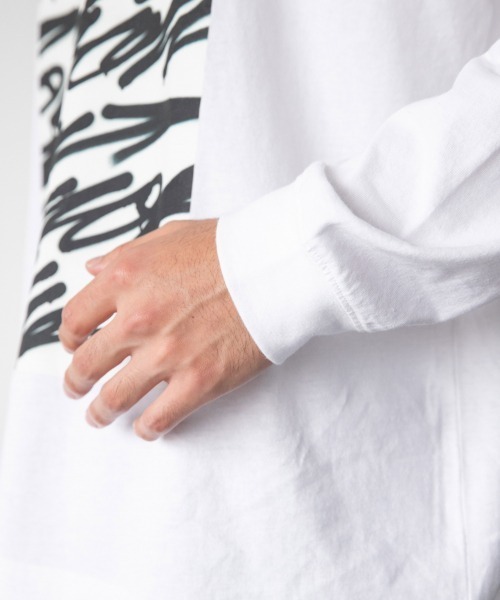 LOWRYS FARM(ローリーズファーム)の「R.KAMIYAMAロンT 897933(Tシャツ/カットソー・メンズ・ホワイト系その他/ホワイト系その他2/ブラック・MEDIUM/LARGE)」の11枚目の写真