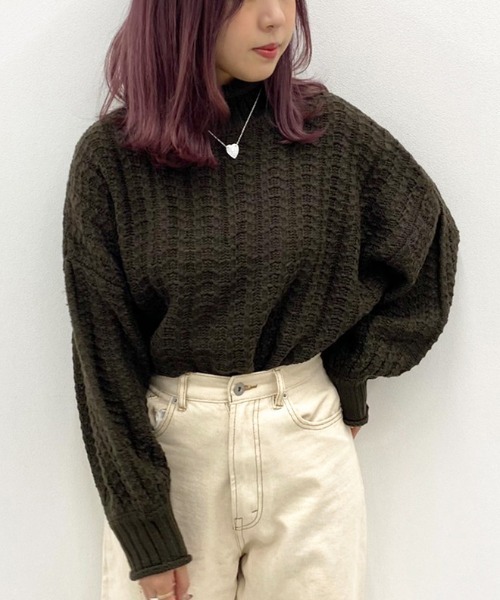 apres jour mignon(アプレジュールミニョン)の「ロールハイネックケーブルニット【ZOZOTOWN限定アイテム】(ニット/セーター・レディース・ダークブラウン/モスグリーン/ホワイト系その他/ダークブルー・X-LARGE/フリー)」の5枚目の写真